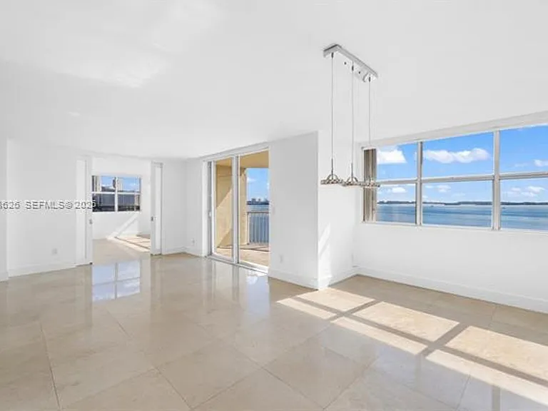 1420 Brickell Bay Dr #CU-1001A — Photo 19