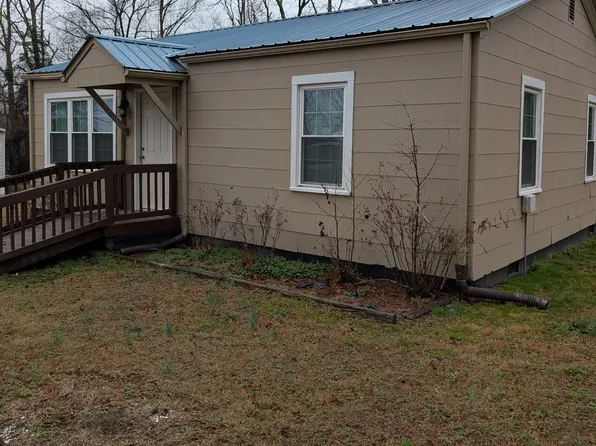 169 Tupelo Ln, Lexington, NC 27292