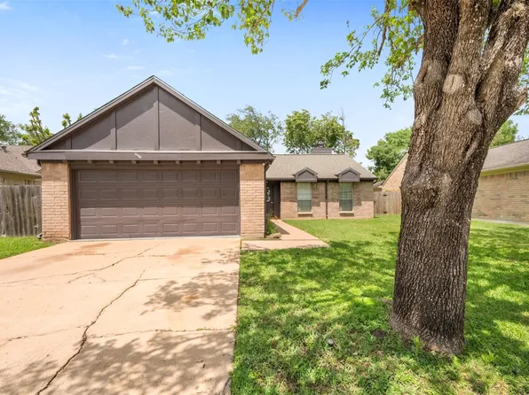 3410 E Heatherock Cir, Sugar Land, TX 77479