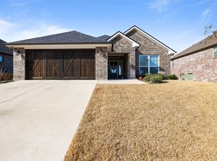 3104 Arbor View Dr, Burleson, TX 76028
