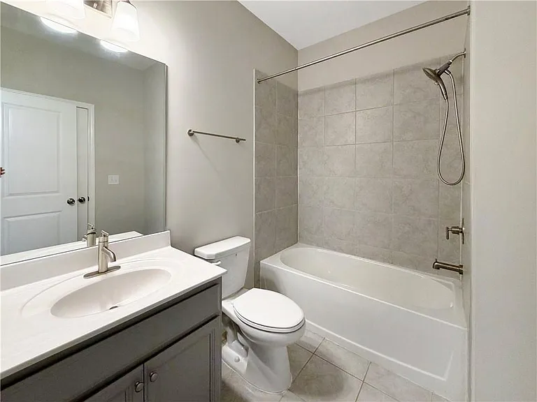 381 Northaven Ave — Photo 30