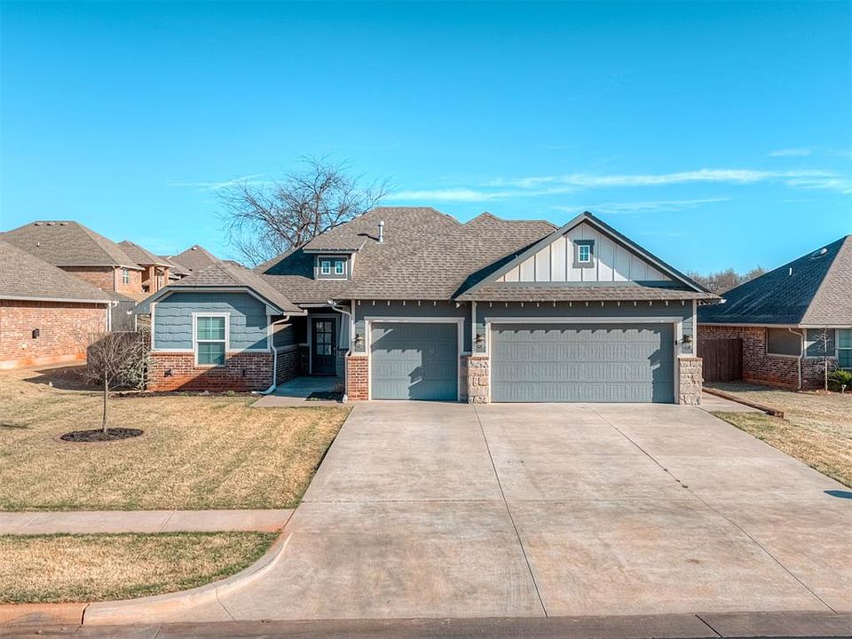 1st image of 2809 Cedar Creek Dr
