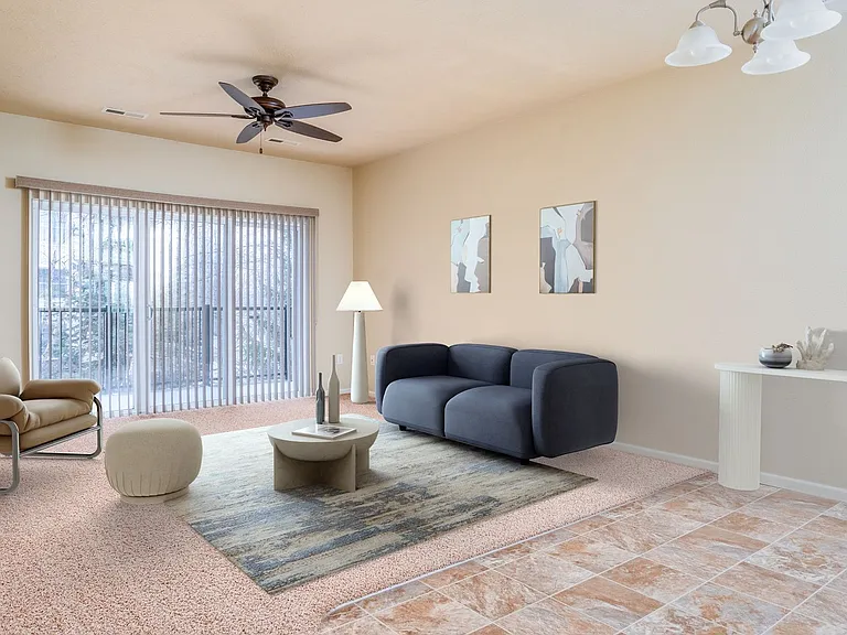 Highland Shores Apartments — Photo 14