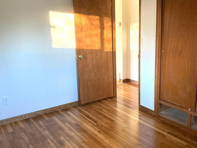 3106 N Washington St — Photo 6