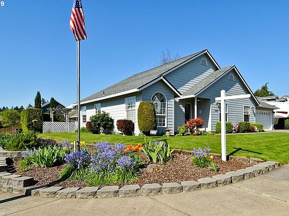 2nd image of 19495 Ashley Dr