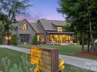 6816 W Duncan Rd, Indian Trail, NC 28079