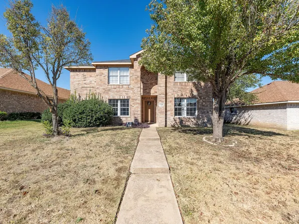 1129 Chestnut Ln, Cedar Hill, TX 75104