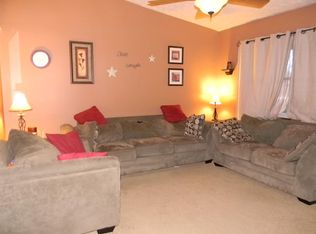 664 Orchard Heights Dr, Spencer, IN 47460