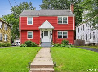 24 Bretton Rd, West Hartford, CT 06119