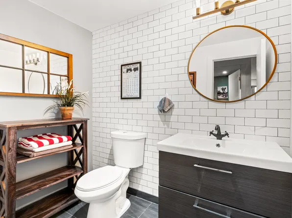 319 Humboldt Street 1A image 3 of 8