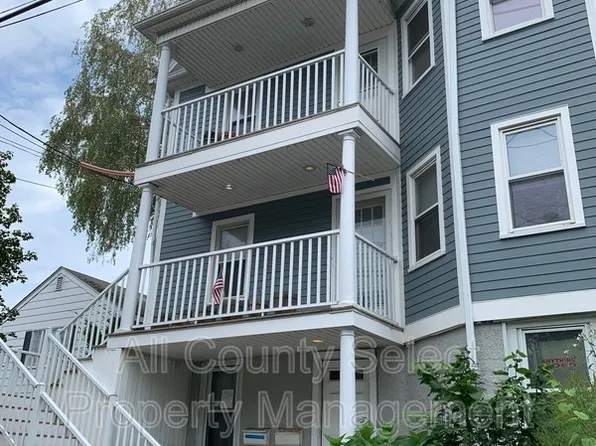 195 Jefferson Ave #1, Salem, MA 01970
