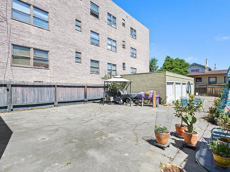 731 Central Ave — Photo 15