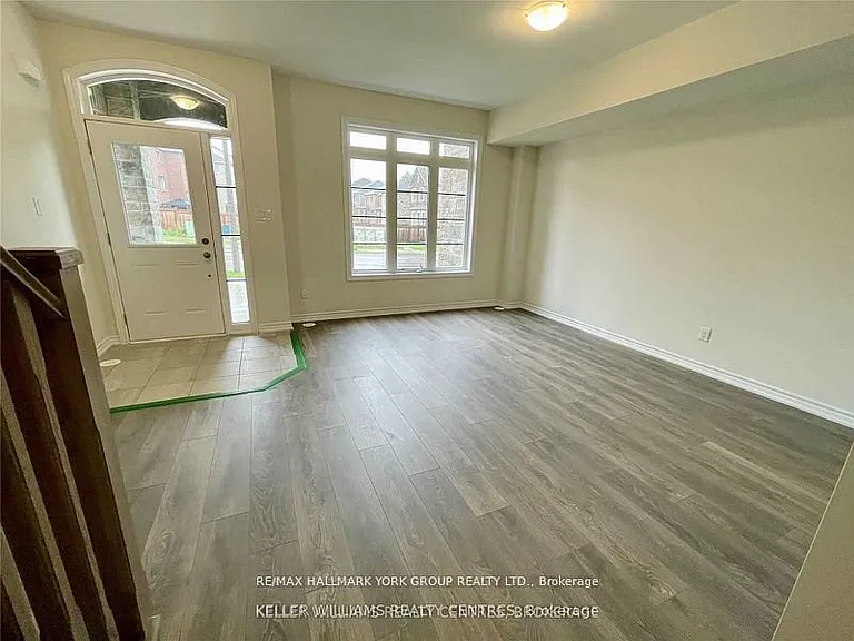 586 Murrell Blvd — Photo 17