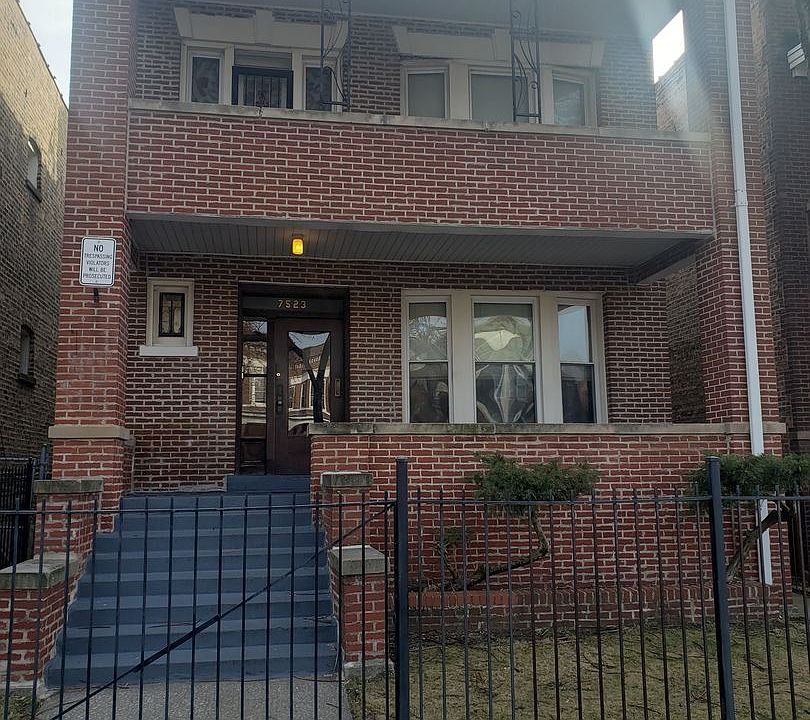 1st image of 7523 S Langley Ave