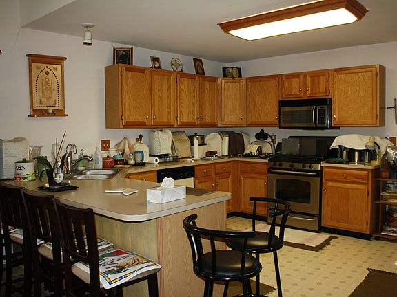 4th image of 4553 Sycamore Dr