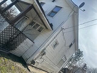2nd image of 114 E Alcott St