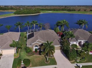 10579 Old Grove Cir, Bradenton, FL 34212