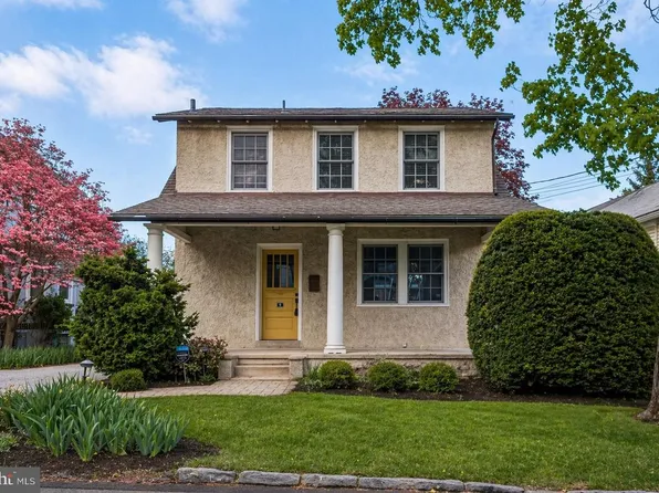 9 Doyle Rd, Wayne, PA 19087
