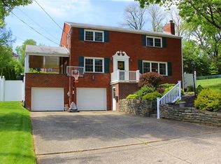 3222 Forest Rd, Bethel Park, PA 15102