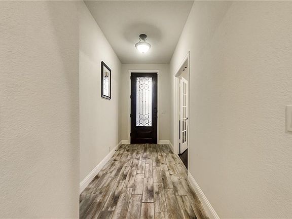 2nd image of 4328 Sweet Clover Ln