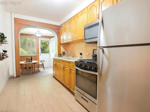 39-47 43rd Street image 4 of 20