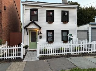 21 Carter St, Newburgh, NY 12550