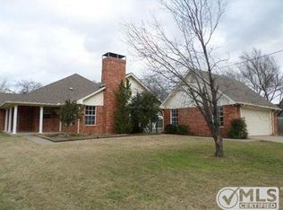 109 S Stacks St, Palmer, TX 75152