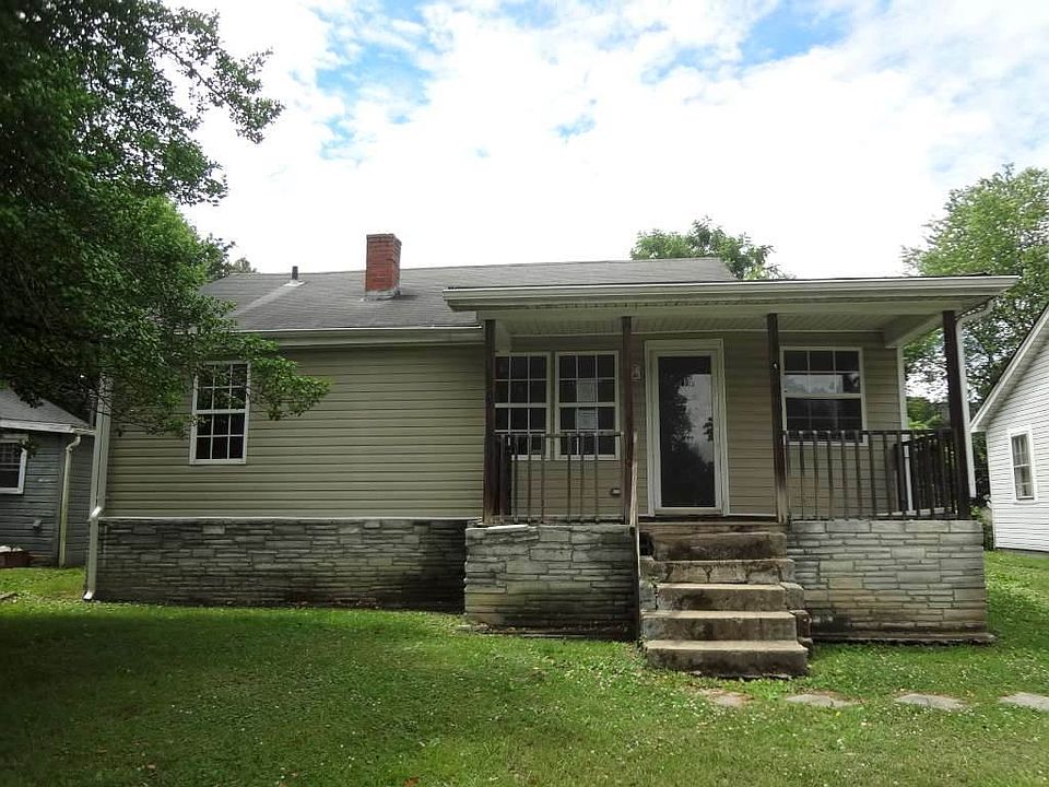 1st image of 1909 E Watauga Ave