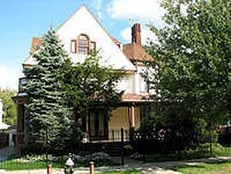 325 East 17th Street in Ditmas Park