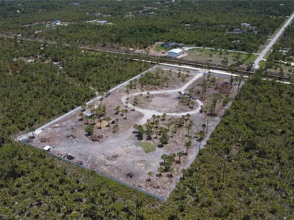 2455 Woodland Estates RD, NAPLES, FL 34117