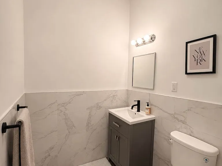 230 W 97th St #2 — Photo 6