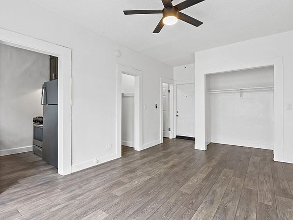 3rd image of 720 S Alvarado St #306