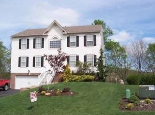 1313 Morgan Cir, Canonsburg, PA 15317