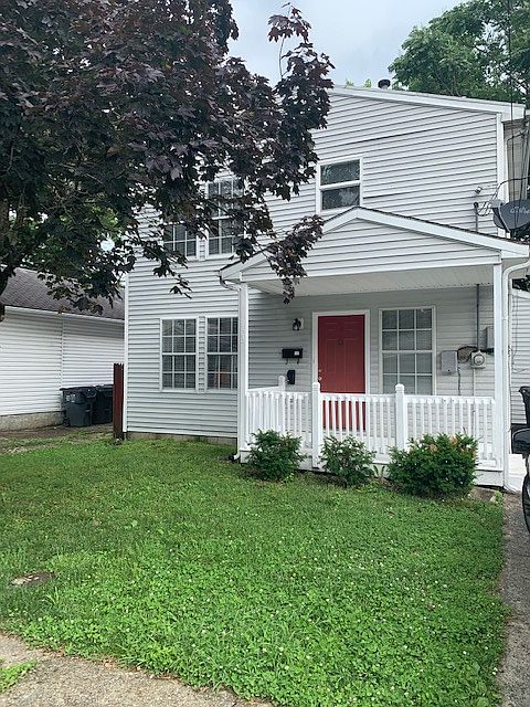 1st image of 423 Hawkins Ave