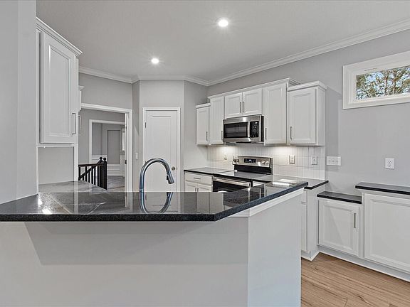 5th image of 7666 Devonshire Dr #36-201