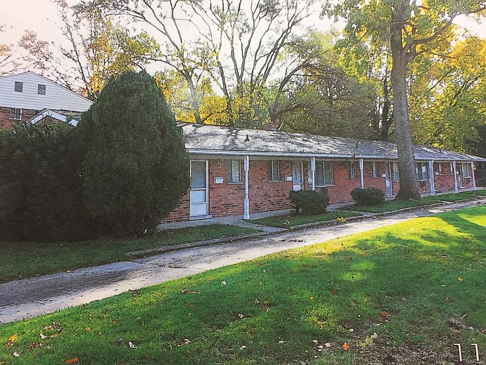 1st image of 566 E Elmwood Ave