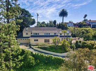 910 Centinela Ave, Santa Monica, CA 90403