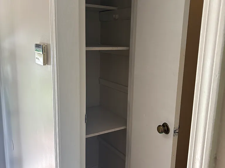 8005 Sumit Wood Dr NW — Photo 24