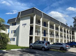 5100 SW 64th Ave APT 305, Davie, FL 33314