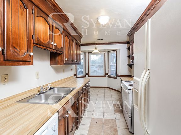 5th image of 5735 Rivermill Cir