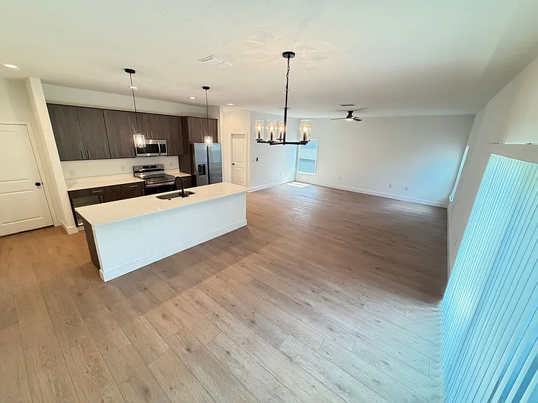 430 Wellwood St SW — Photo 10