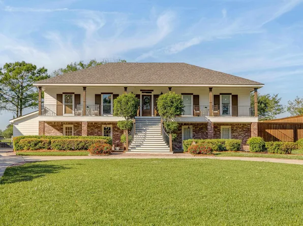 2600 River Oaks Dr, Monroe, LA 71201
