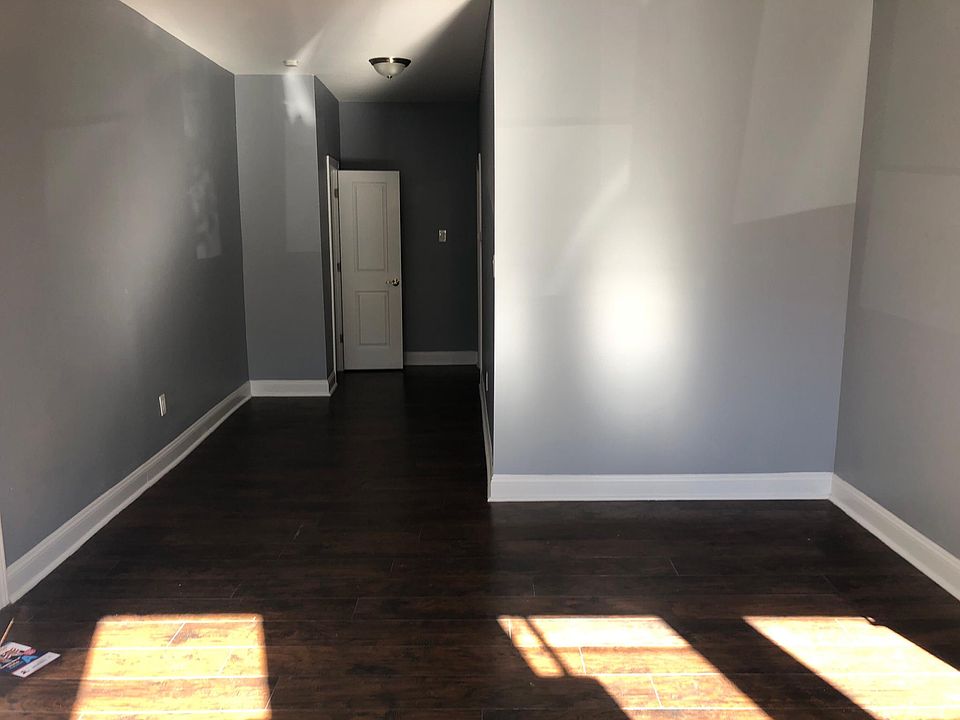 2nd image of 604 11th Street # First Floor
