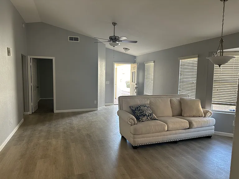 24839 N 40th Ave — Photo 5