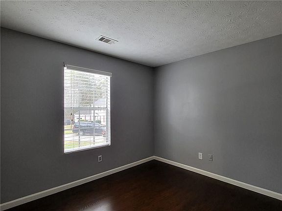 5th image of 155 Arborfield Way