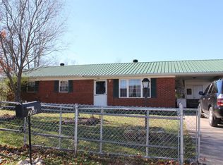 256 Hatfield Subdivision Rd, Whitley City, KY 42653