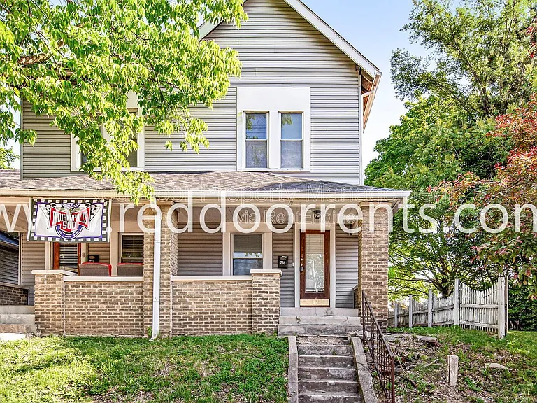736 E Morris St — Photo 29