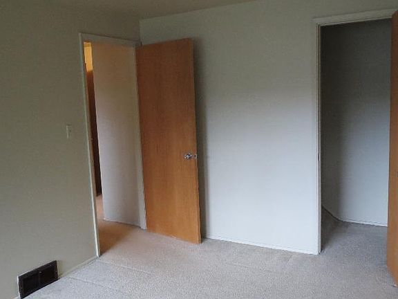 3rd image of 544 156th Ave SE Unit All