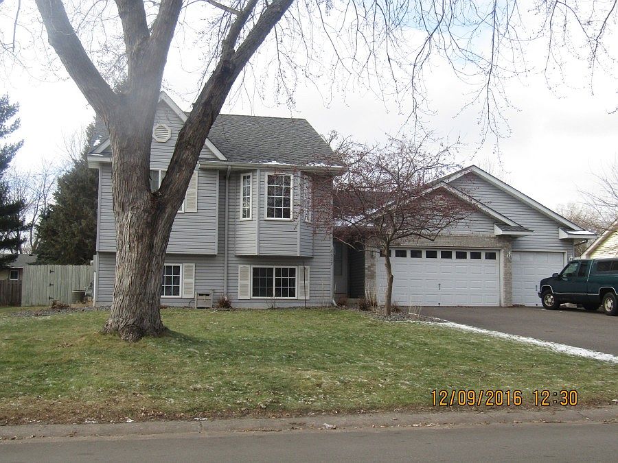 1st image of 6517 Douglas Dr N