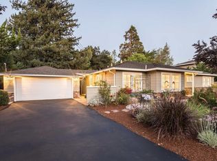 631 Torwood Ln, Los Altos, CA 94022
